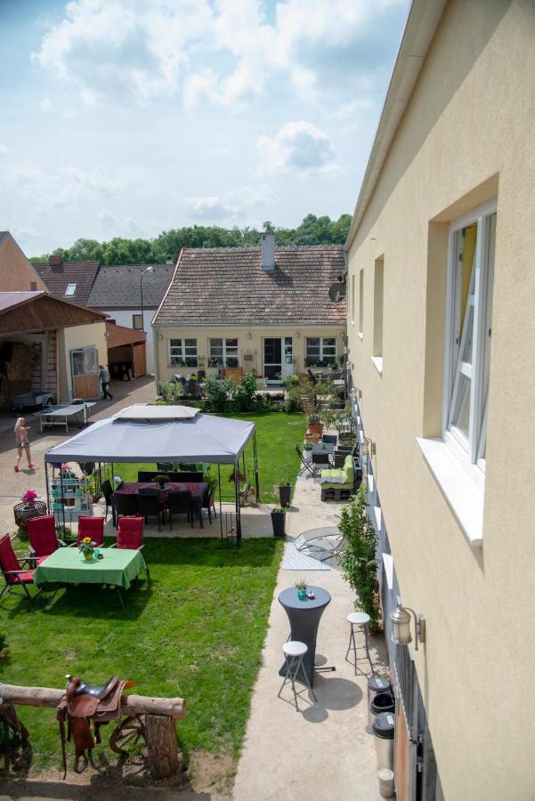 Ranchzimmer Am Hippo-Campus Reit- Und Therapiezentrum Deutsch Haslau Exterior photo